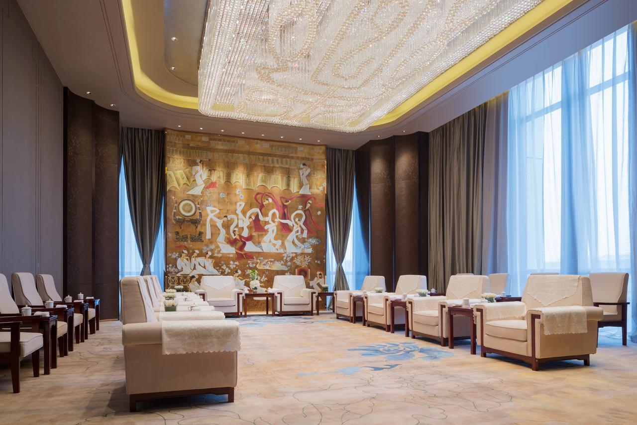 Hôtel Wanda Realm Jingzhou à Jingzhou  Extérieur photo